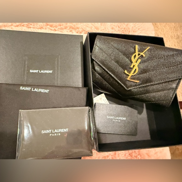 Saint Laurent Textured Black compact caviar Wallet with Gold Accents - Picture 1 of 8
